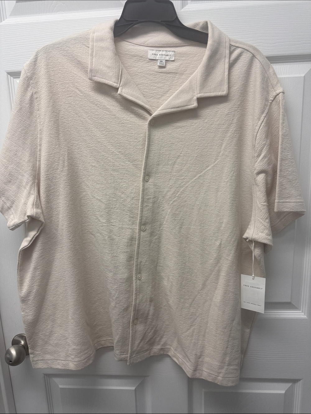 Neutral Textured Button-Front Camp Collar Shirt in Light Cream